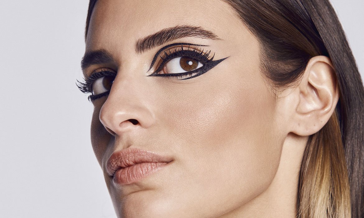 Cuando sepas cómo hacerte el eyeliner empieza a jugar con Perfect Slim y ya verás la cantidad de posibilidades que te ofrece.